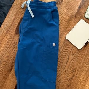 Royal blue - figs Yola Skinny Scrub Pants